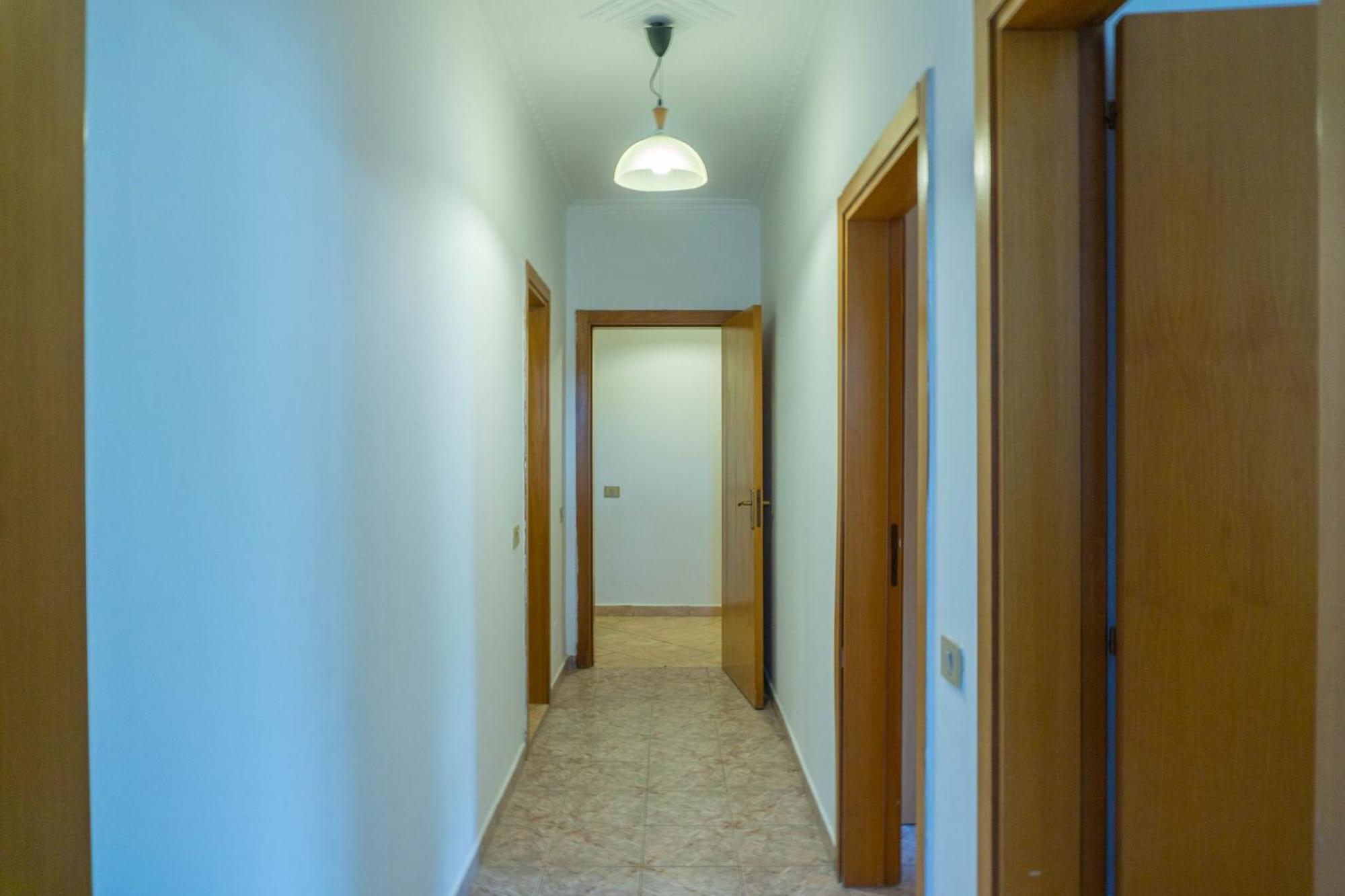 Bllok Bright Private Bedrooms With Private Bathroom On Shared Apartment Tirana Kültér fotó