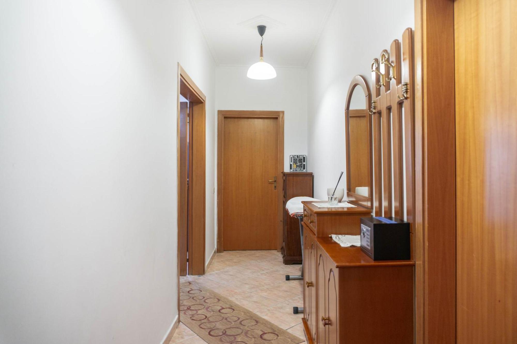 Bllok Bright Private Bedrooms With Private Bathroom On Shared Apartment Tirana Kültér fotó